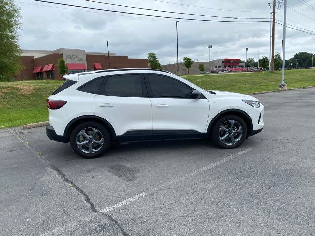 Certified 2025 Ford Escape ST-Line w/ Equipment Group 301A FWD image 8