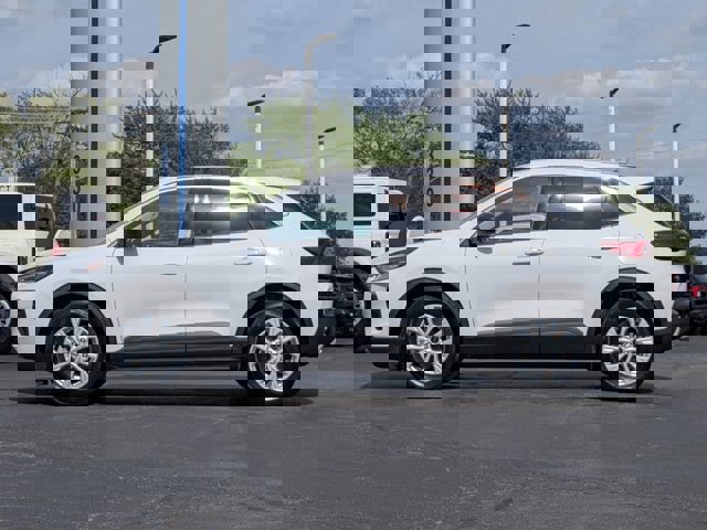 Certified 2023 Ford Escape Active AWD/4WD image 6