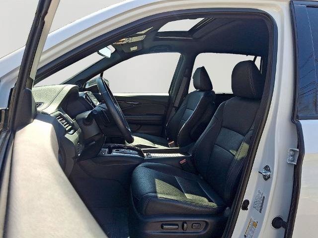 Used 2022 Honda Passport Elite image 14