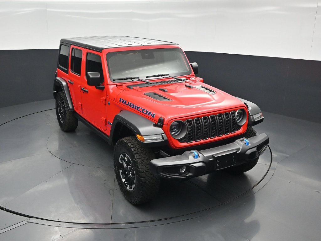 Used 2025 Jeep Wrangler Unlimited Rubicon 4xe w/ Safety Group AWD/4WD image 34