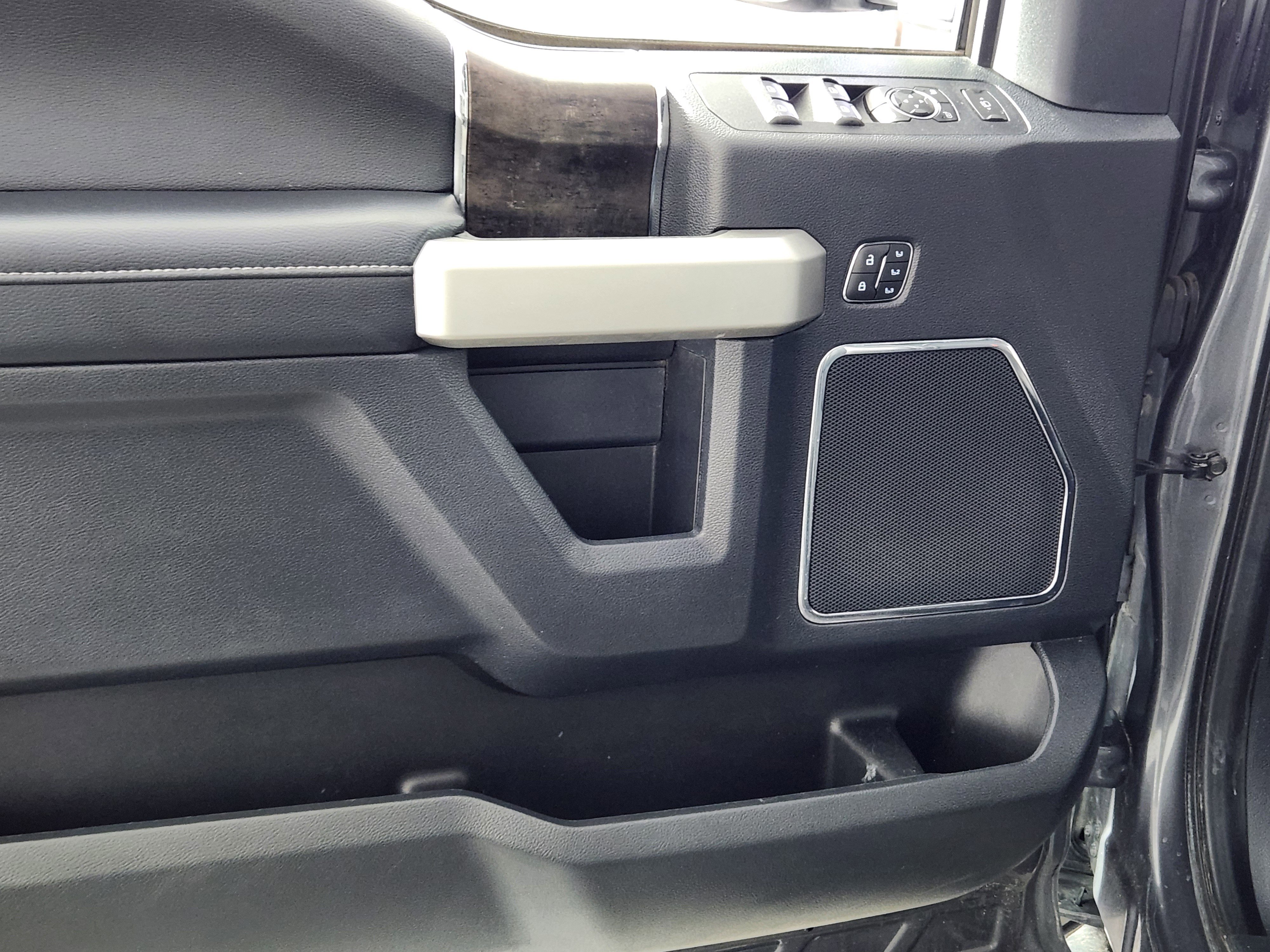 Certified 2022 Ford F350 Lariat image 16