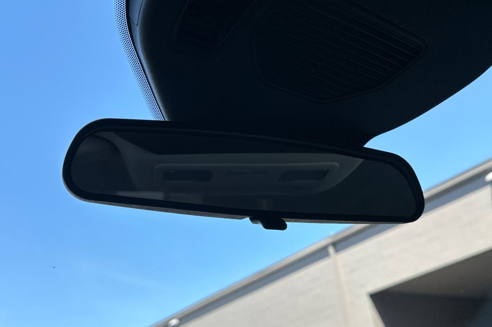 Certified 2022 Ford Escape SE w/ SE Sport Appearance Package FWD image 25