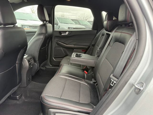 Certified 2024 Ford Escape ST-Line w/ Tech Pack #1 image 9