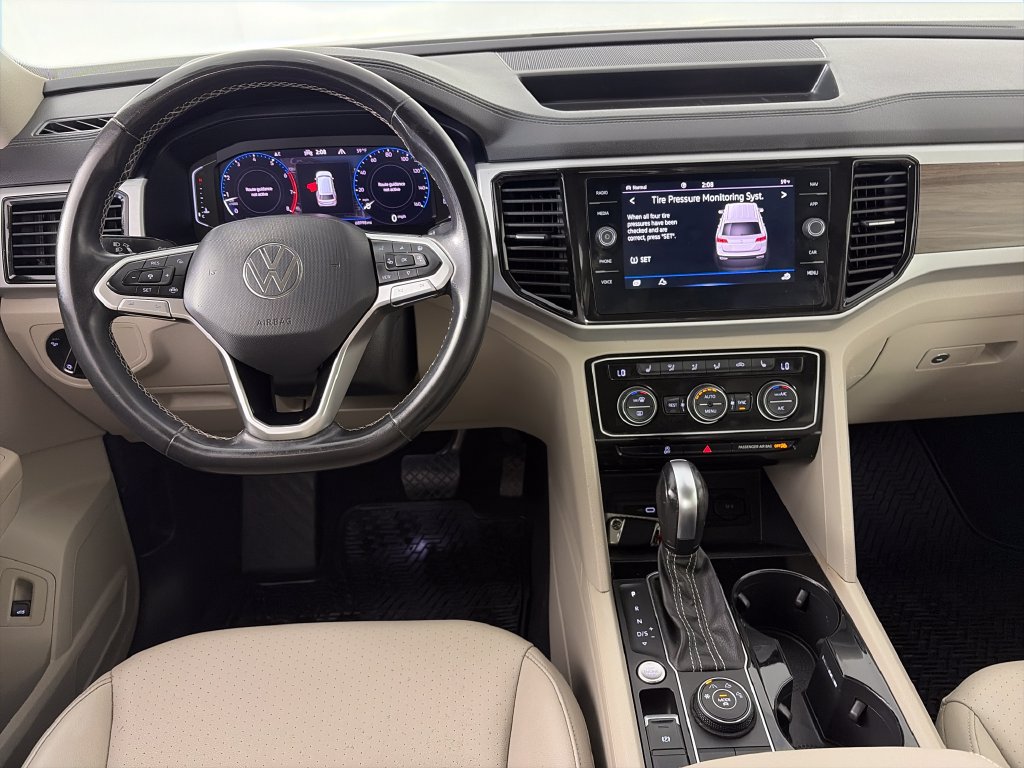 Used 2021 Volkswagen Atlas SEL AWD/4WD image 14