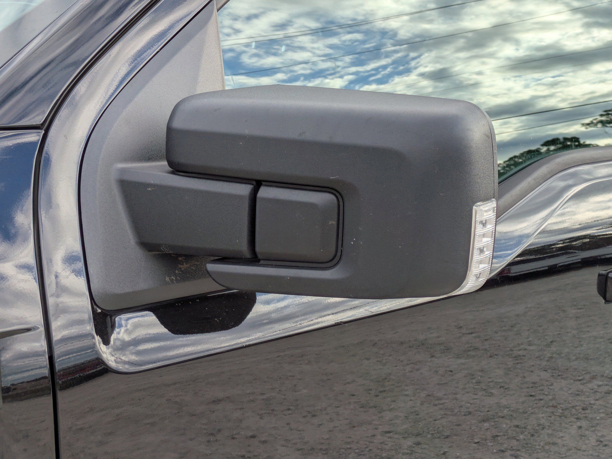 Certified 2023 Ford F150 XLT w/ Equipment Group 302A High image 12