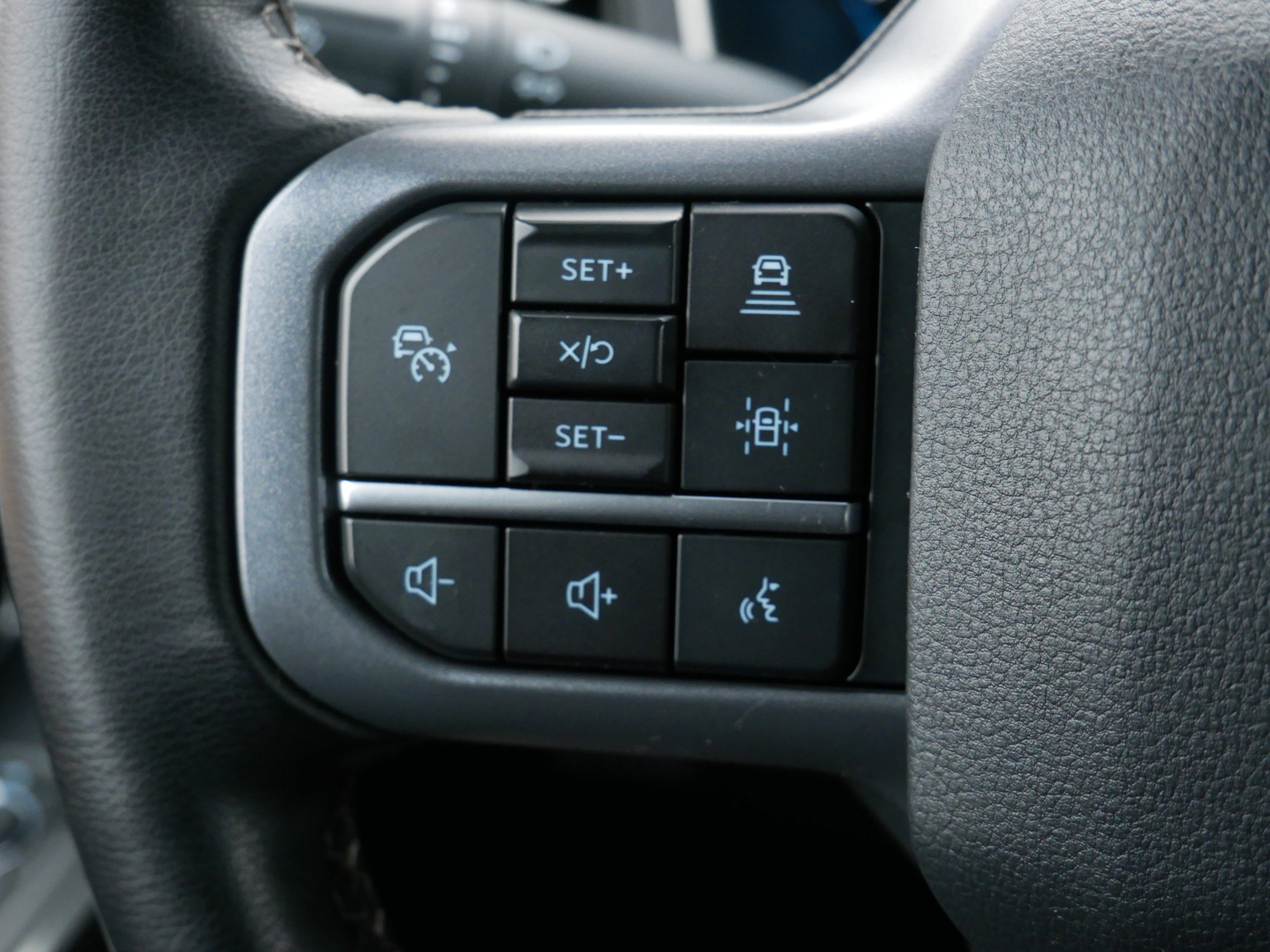 Certified 2023 Ford F150 XLT w/ Equipment Group 302A High image 25