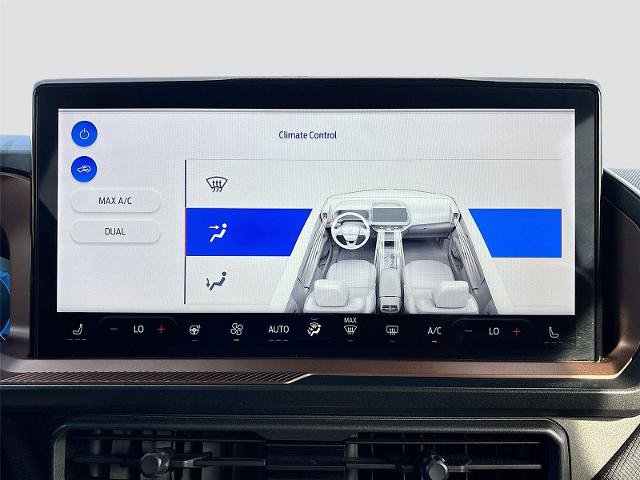 Certified 2025 Ford Bronco Sport Outer Banks w/ Outer Banks Tech Package+ AWD/4WD image 17