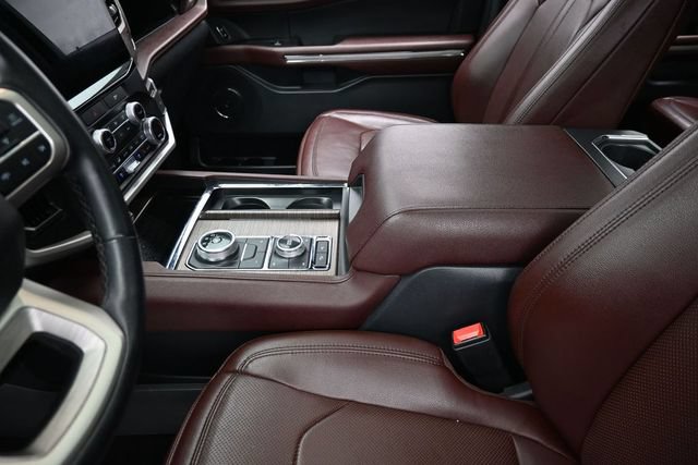 Certified 2023 Ford Expedition Limited AWD/4WD image 28
