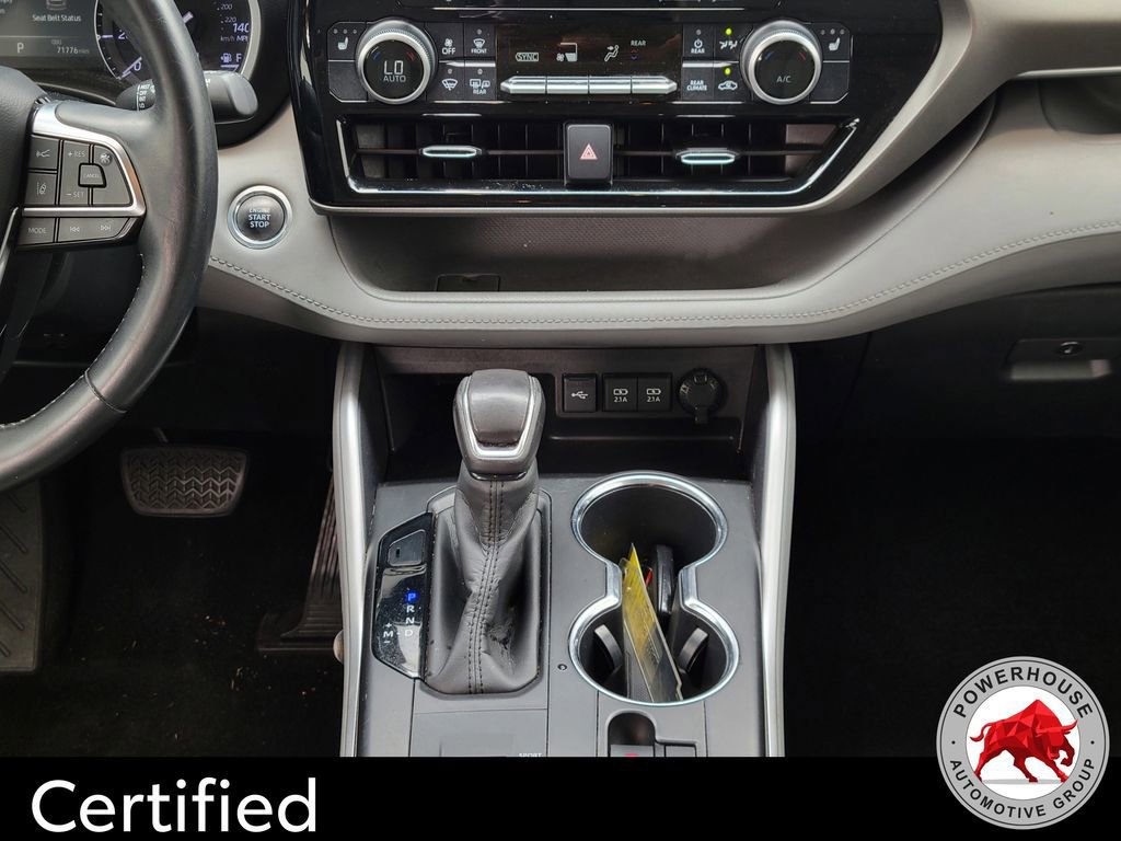 Used 2020 Toyota Highlander XLE FWD image 24