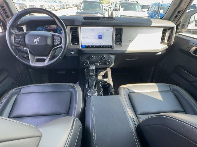 Certified 2025 Ford Bronco Outer Banks AWD/4WD image 12