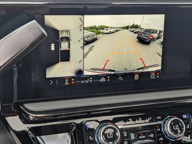 Used 2024 GMC Sierra 2500 AT4 w/ AT4 Premium Plus Package AWD/4WD image 16