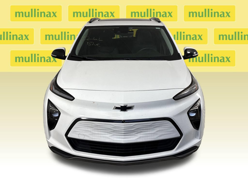Used 2023 Chevrolet Bolt EUV Premier w/ Sun & Sound Package FWD image 24