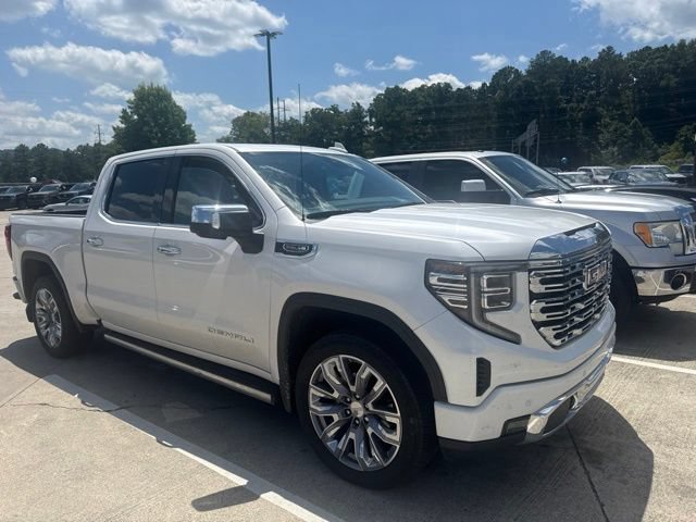 Used 2023 GMC Sierra 1500 Denali w/ Denali Reserve Package AWD/4WD video 3