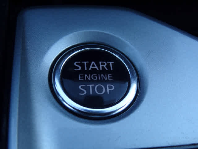 Used 2024 Nissan Altima 2.5 SV FWD image 27
