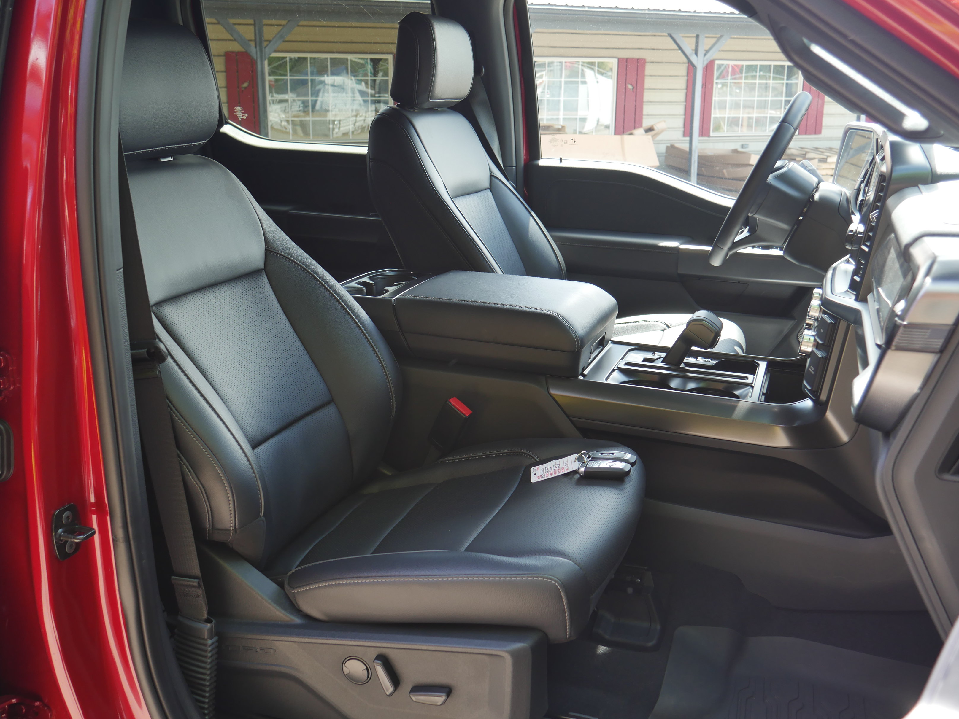 Certified 2025 Ford F150 Lariat AWD/4WD image 32