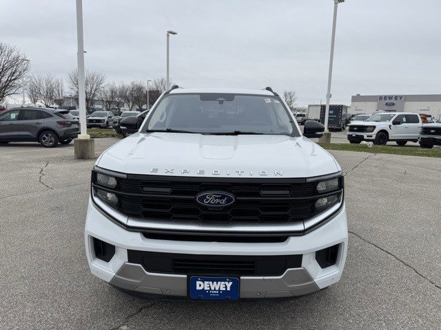 Certified 2025 Ford Expedition Max Platinum image 8