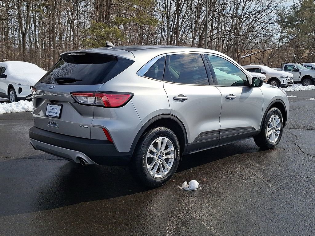 Certified 2022 Ford Escape SE w/ Convenience Package image 9