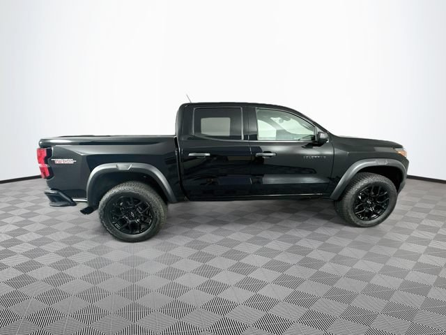 Used 2024 Chevrolet Colorado Trail Boss w/ LPO, Dark Essentials Package AWD/4WD image 13