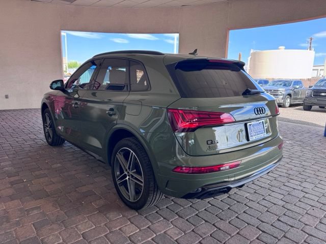 Used 2023 Audi Q5 e Prestige w/ Prestige Package AWD/4WD image 3