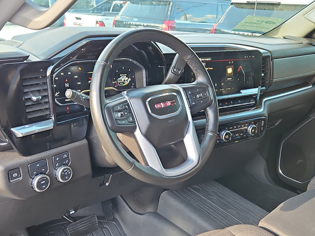 Used 2025 GMC Sierra 2500 SLE w/ SLE Value Package; AWD/4WD image 25