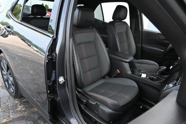 Used 2022 Chevrolet Equinox RS w/ Infotainment Package image 25