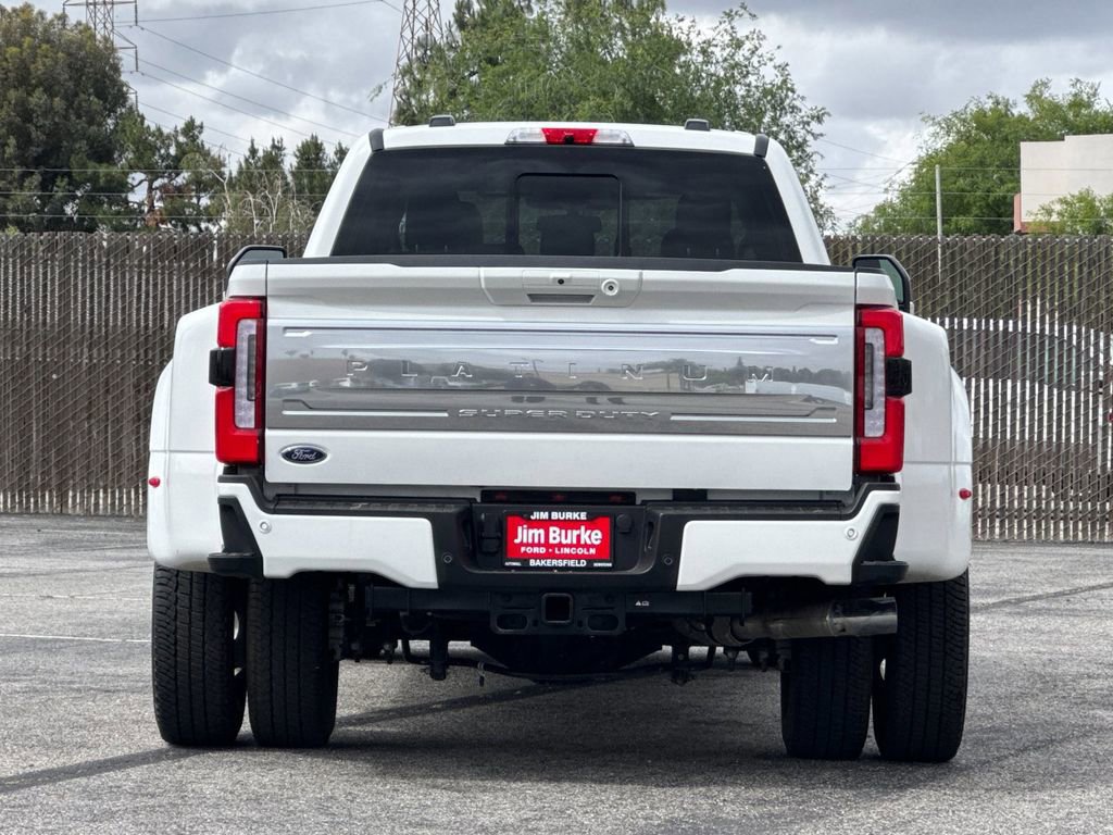 Certified 2026 Ford F350 Platinum w/ Platinum Plus Package AWD/4WD image 4