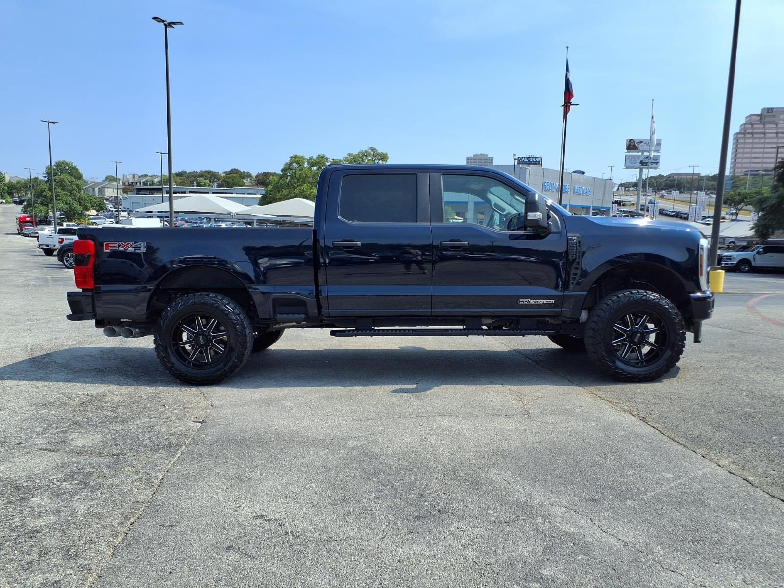 Certified 2025 Ford F250 XL w/ STX Appearance Package AWD/4WD image 5
