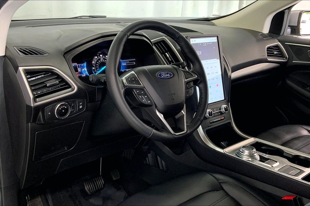Certified 2023 Ford Edge SEL w/ Convenience Package AWD/4WD image 14
