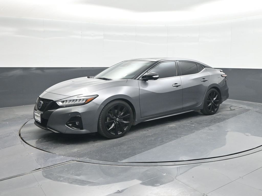 Used 2021 Nissan Maxima SR w/ Sport Mat Group image 2