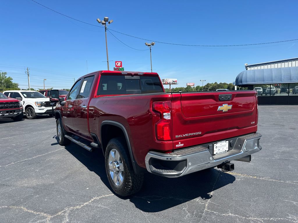 Used 2023 Chevrolet Silverado 2500 LTZ AWD/4WD image 5