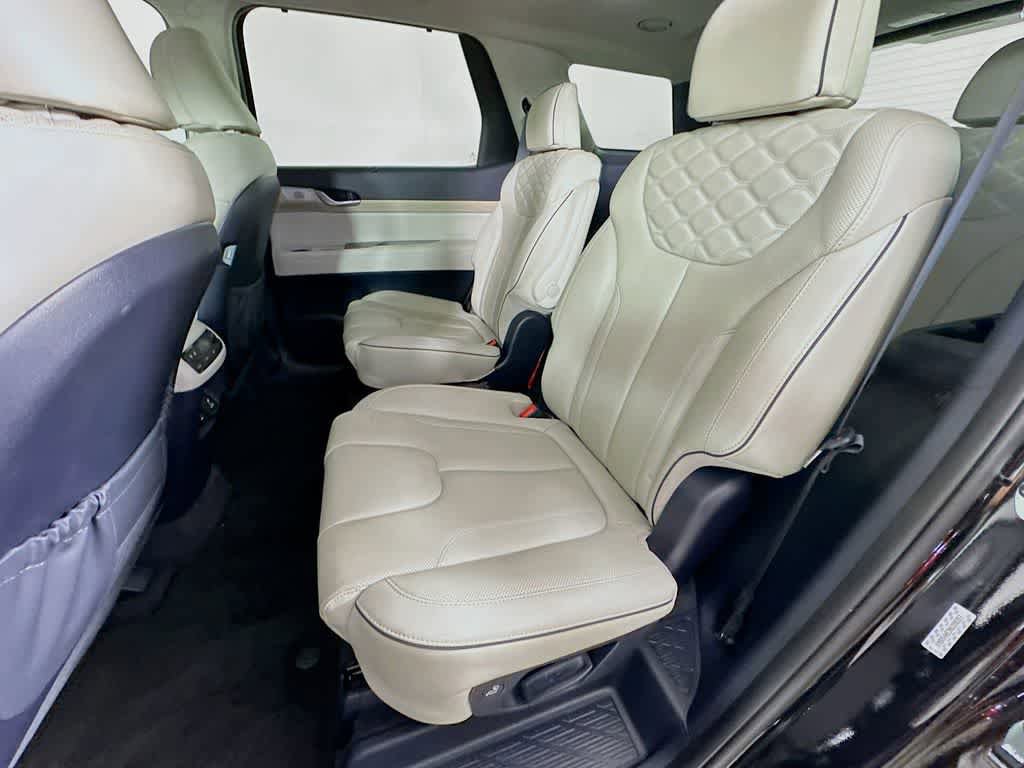 Used 2022 Hyundai Palisade Limited FWD image 14