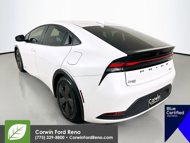 Used 2025 Toyota Prius LE image 5