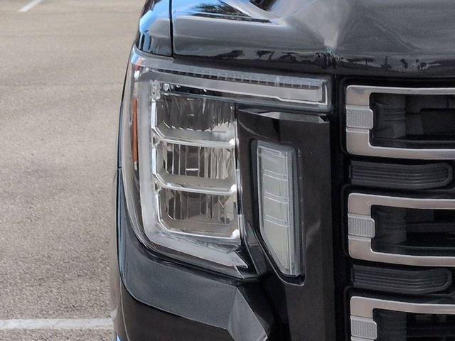 Used 2020 GMC Sierra 2500 AT4 w/ AT4 Premium Package AWD/4WD image 10