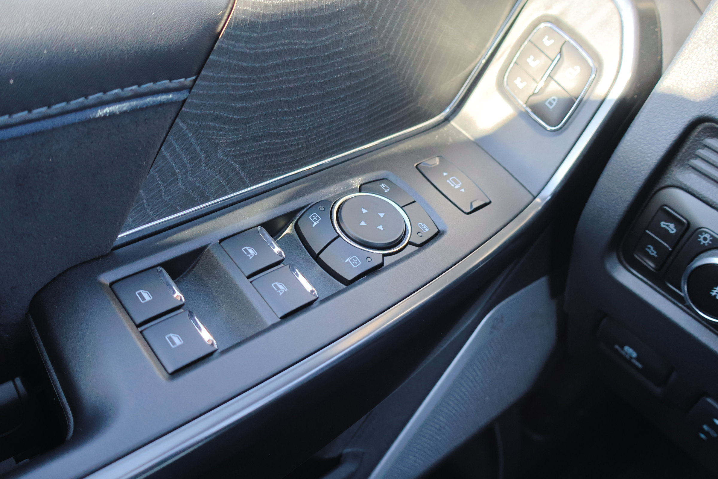 Certified 2025 Ford F450 Platinum image 20