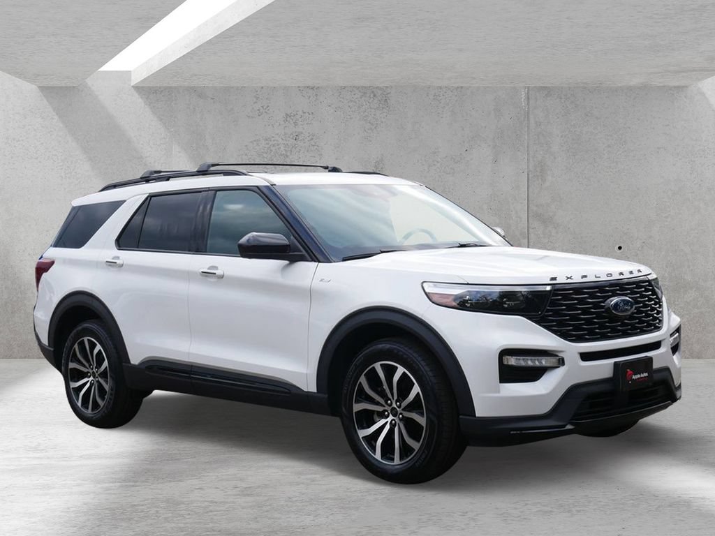 Certified 2023 Ford Explorer ST-Line AWD/4WD image 1
