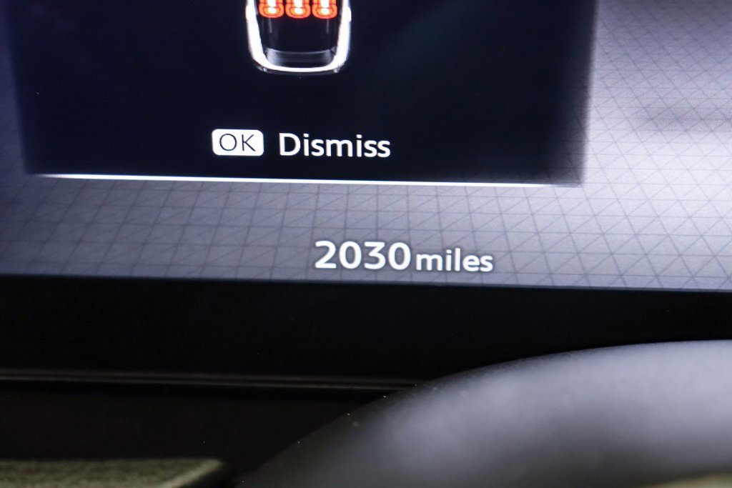 Used 2025 Nissan Kicks SR image 17