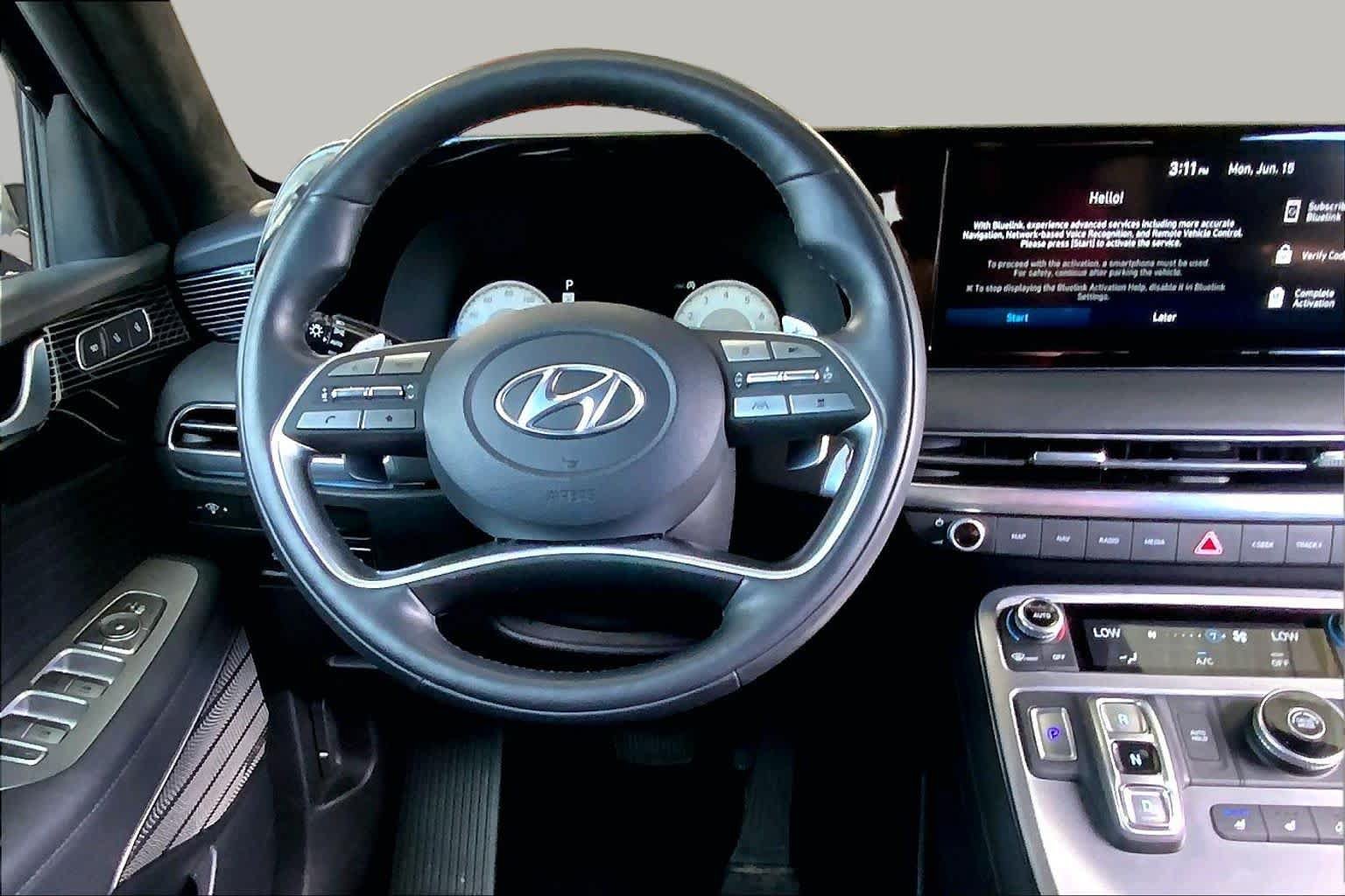 Used 2023 Hyundai Palisade Calligraphy FWD image 6