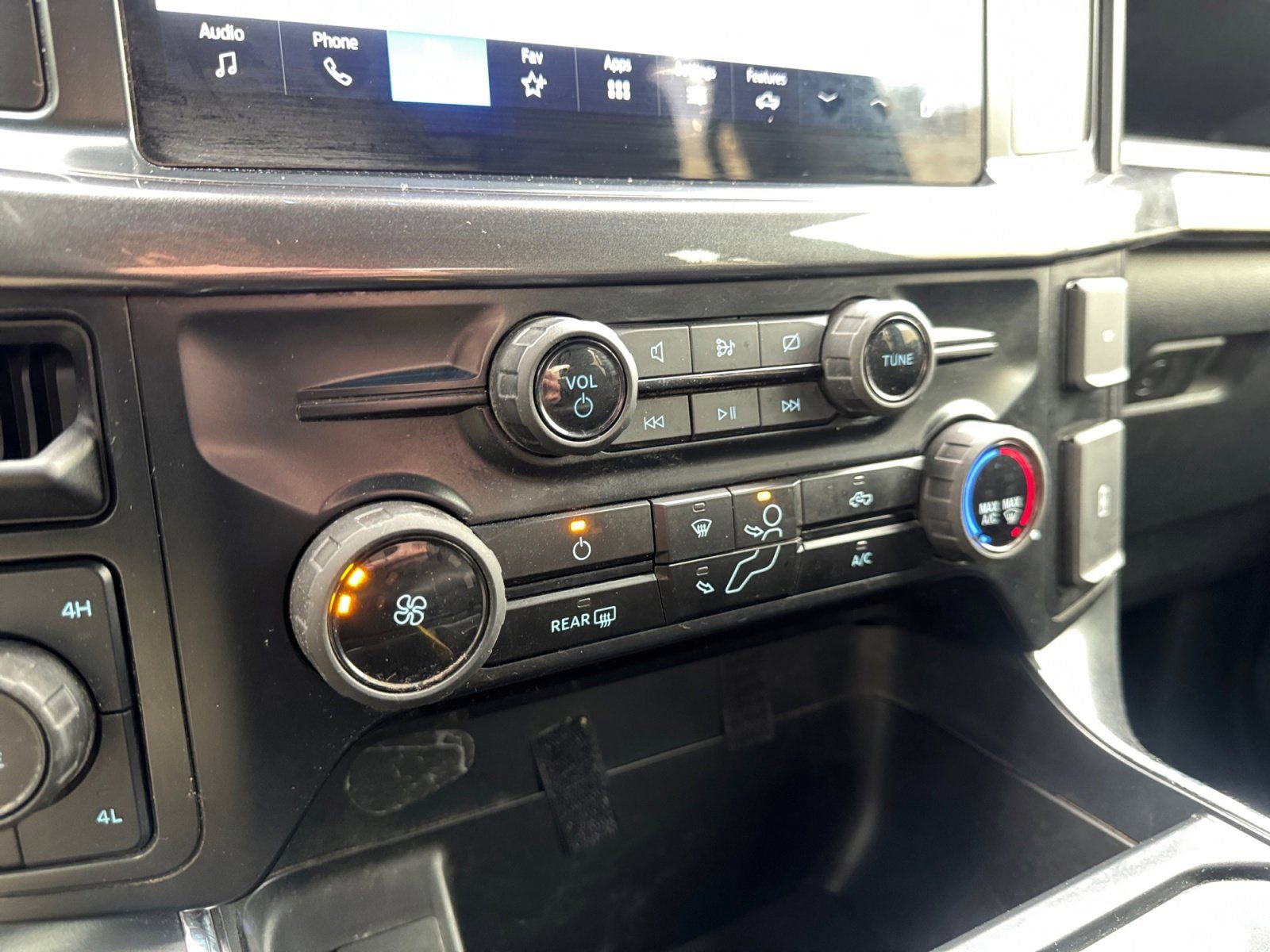 Certified 2024 Ford F150 STX image 21