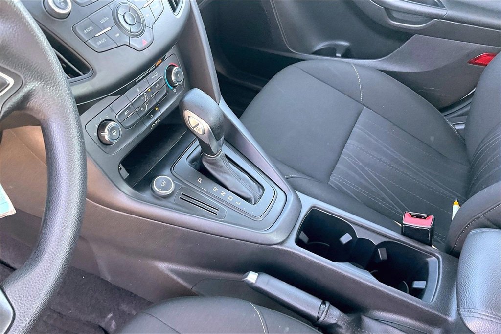 Certified 2017 Ford Focus SE image 15