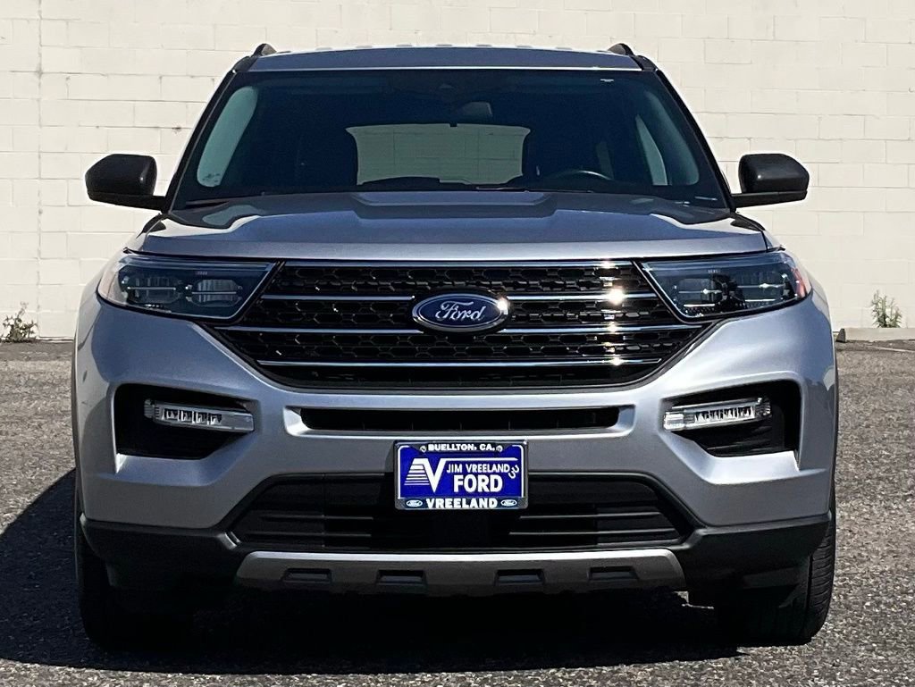 Certified 2022 Ford Explorer XLT w/ Equipment Group 202A image 26