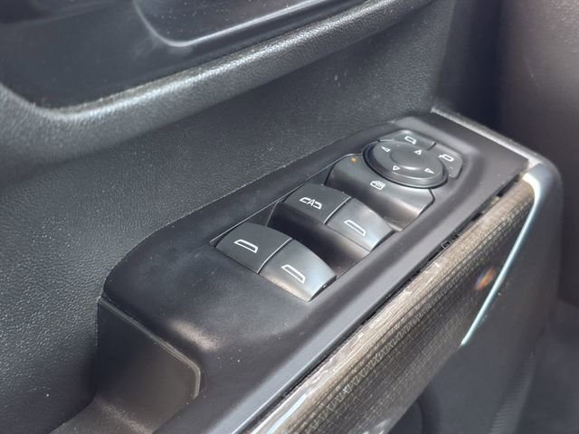 Used 2022 Chevrolet Silverado 2500 LT image 15