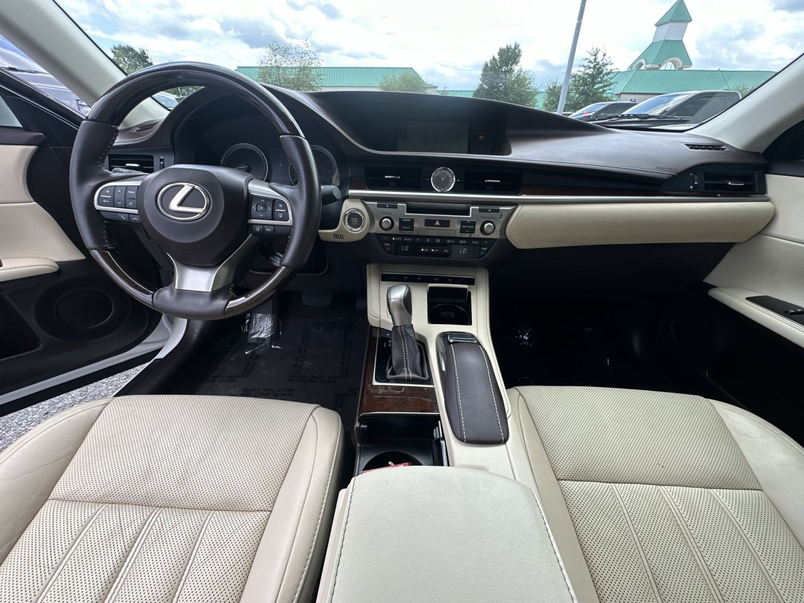Used 2017 Lexus ES 350 FWD image 31