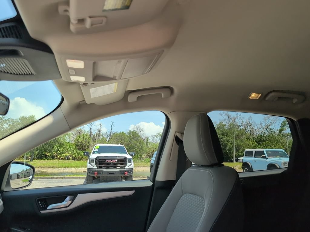 Certified 2020 Ford Escape SE AWD/4WD image 10