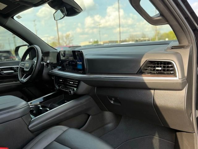 Used 2025 Chevrolet Tahoe LT AWD/4WD image 22