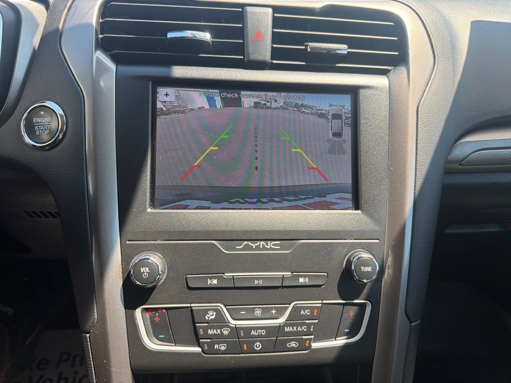 Certified 2019 Ford Fusion SE FWD image 31