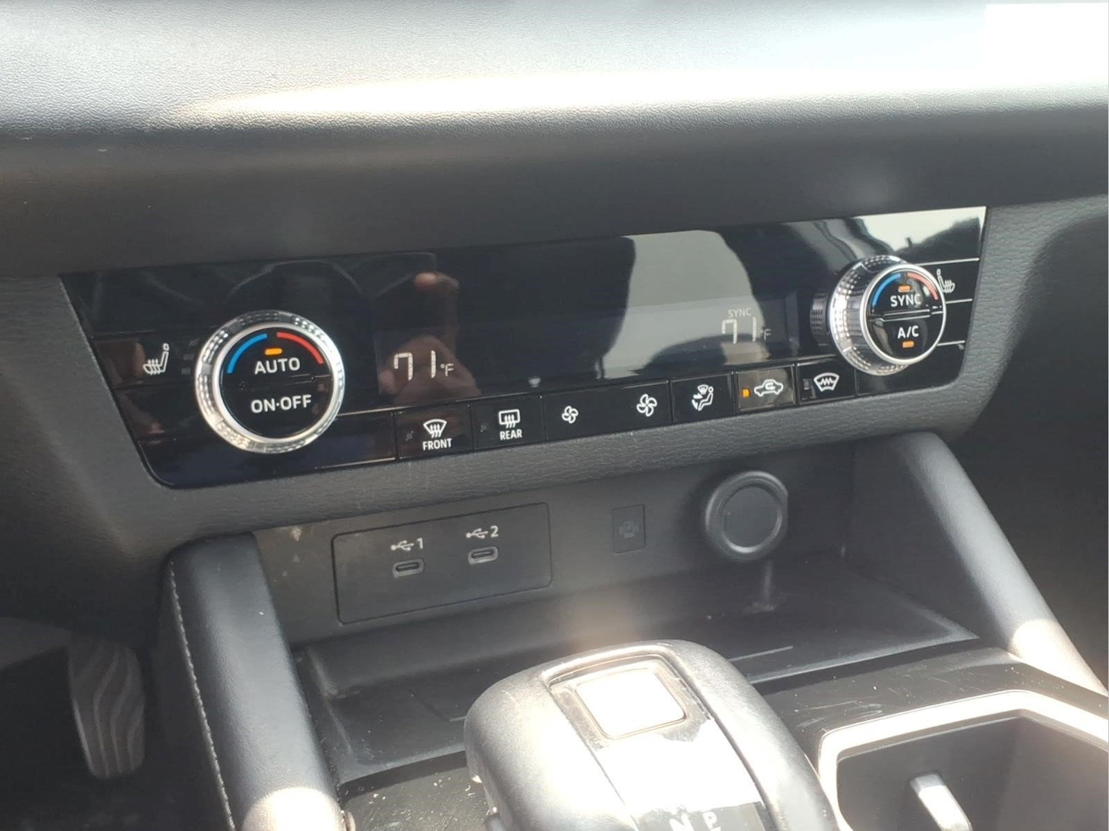 Used 2025 Mitsubishi Outlander SE AWD/4WD image 18