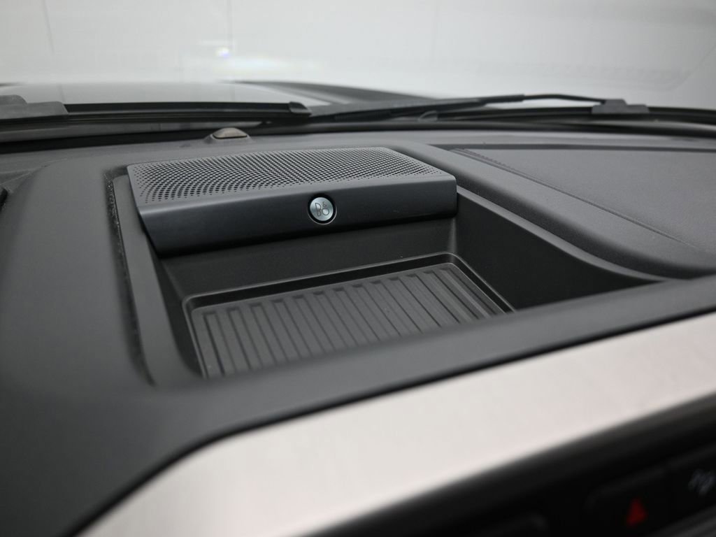 Certified 2022 Ford F250 Platinum w/ FX4 Off-Road Package image 47