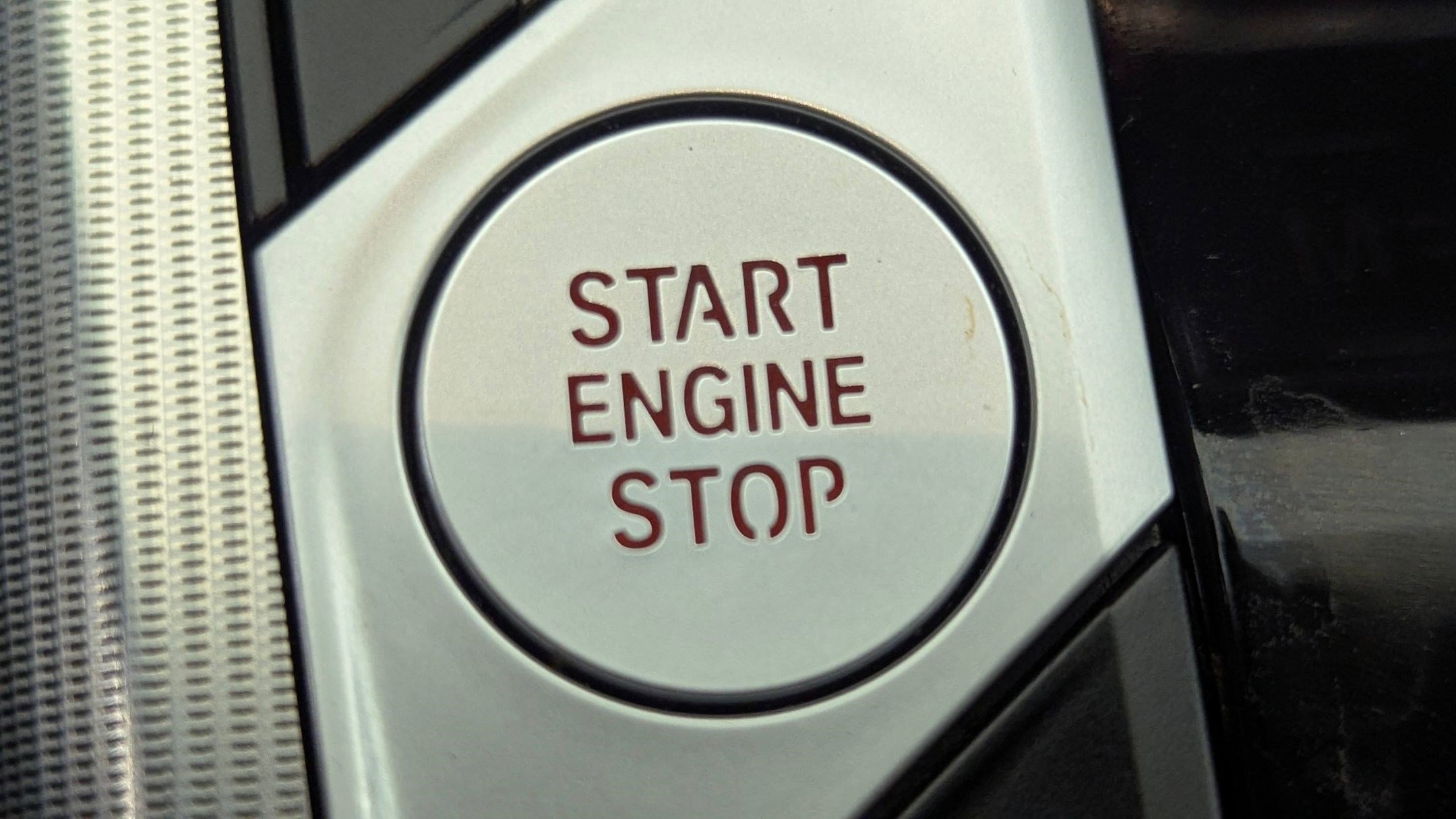 Used 2023 BMW 230i xDrive Coupe image 28