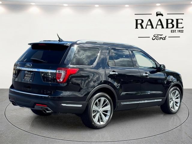 Certified 2018 Ford Explorer Limited FWD image 7