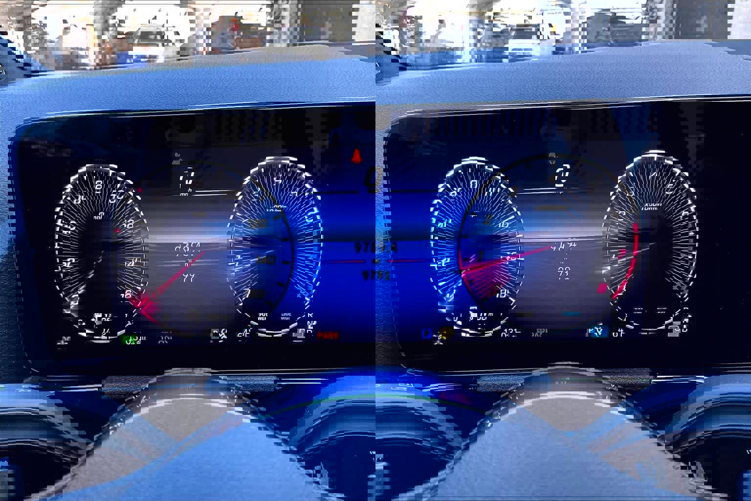 Used 2025 Mercedes-Benz GLA 250 image 27